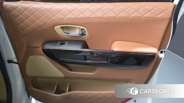 Kia The New Carnival id 4350981 из Кореи 17
