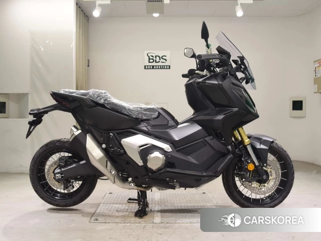 Проданный Honda X-ADV 750 2024 из Японии