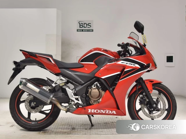 Проданный Honda CBR250R 2017 из Японии