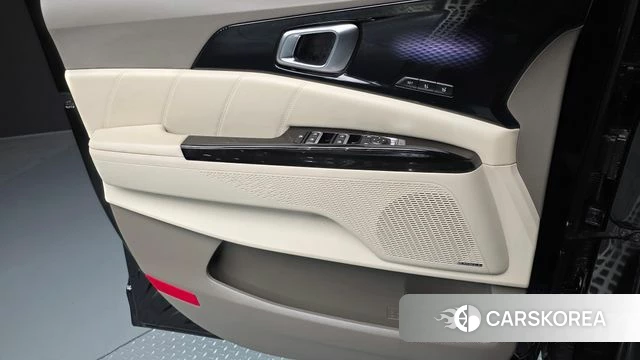 Kia Carnival 4th generation id 4194907 из Кореи 17