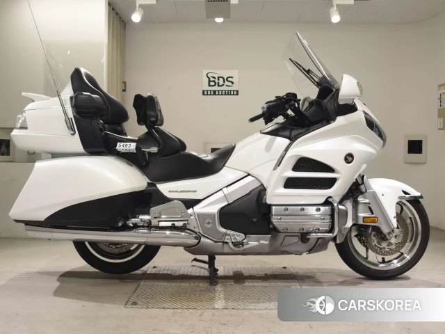Проданный Honda GL1800 2016 из Японии