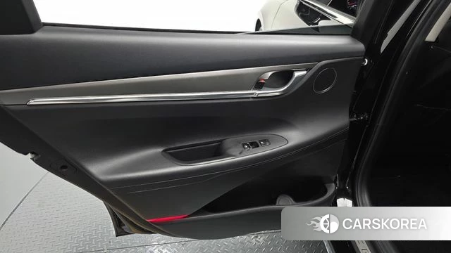 Hyundai The New Grandeur IG id 4383953 из Кореи 17