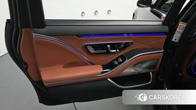 Mercedes-Benz S-Class W223 id 4603109 из Кореи 17