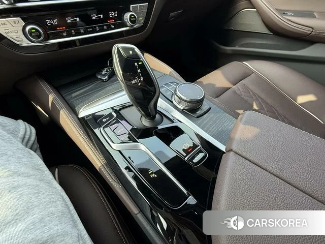 BMW 5 series id 4190426 из Китая 17