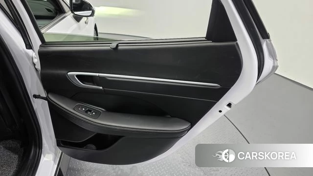Hyundai Sonata D Edge Hybrid (DN8) id 4381594 из Кореи 17
