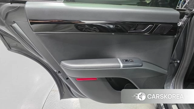 Hyundai Grandeur (GN7) id 4480478 из Кореи 17