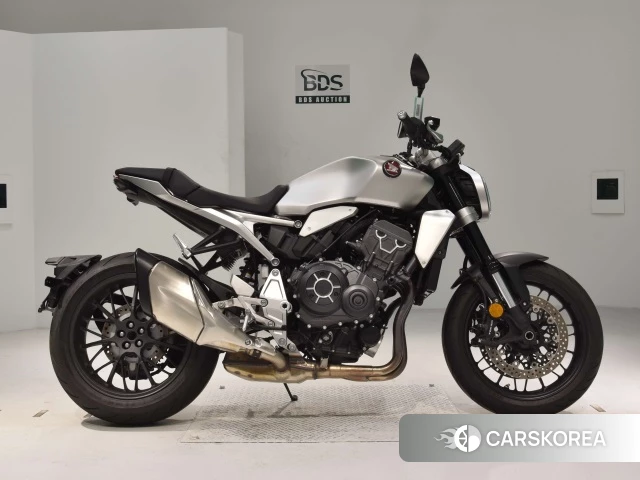 Проданный Honda CB1000R 2021 из Японии