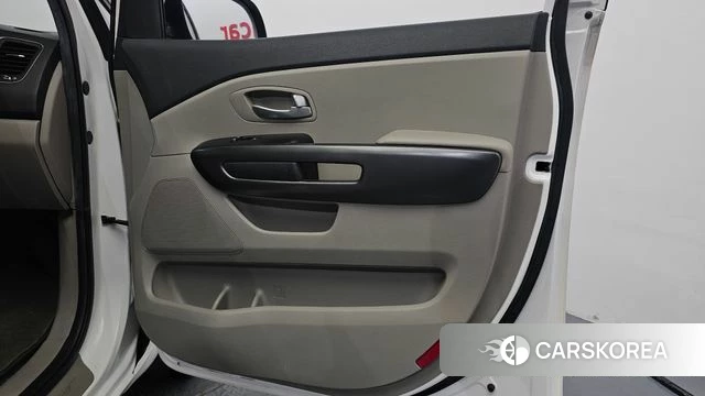 Kia The New Carnival id 4568036 из Кореи 17