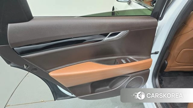 Genesis G80 (RG3) id 4871189 из Кореи 17