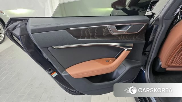 Audi A7 (4K) id 4834692 из Кореи 17