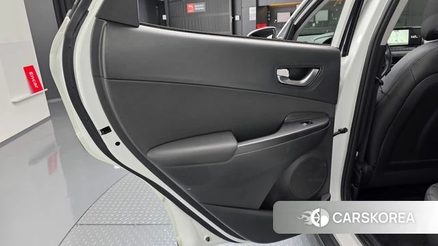 Hyundai The New Kona id 4283152 из Кореи 17