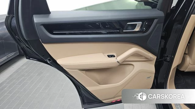 Porsche Cayenne (PO536) id 4474805 из Кореи 17