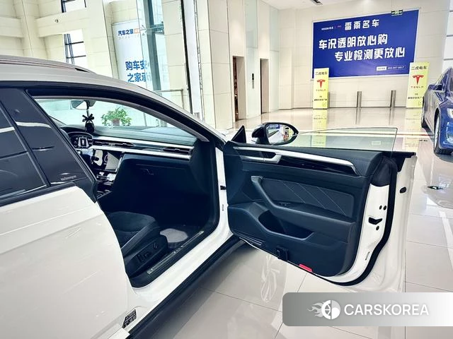 Volkswagen CC id 4299602 из Китая 17