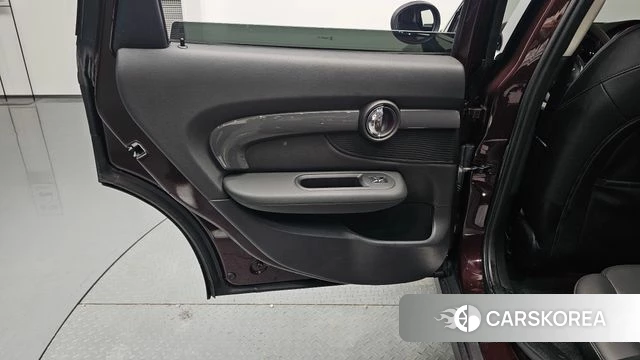 Mini Cooper SD Clubman id 4345567 из Кореи 17