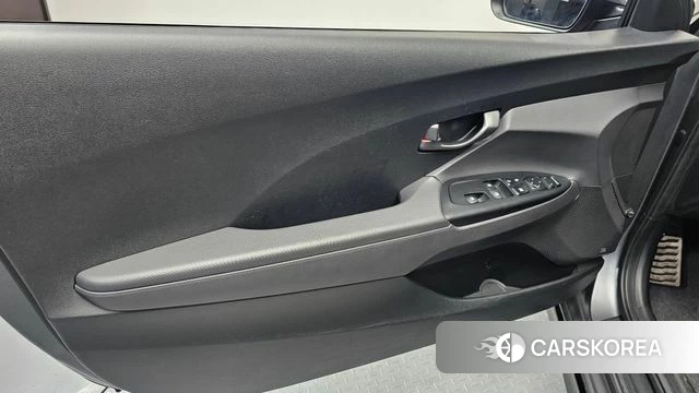 Hyundai Veloster (JS) id 4595171 из Кореи 17