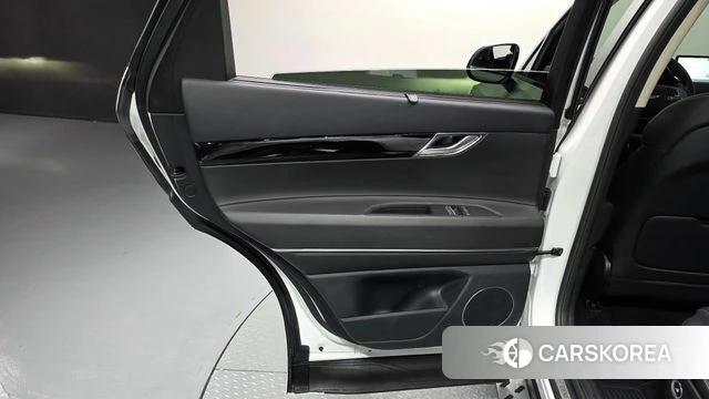 Genesis GV80 id 4671070 из Кореи 17