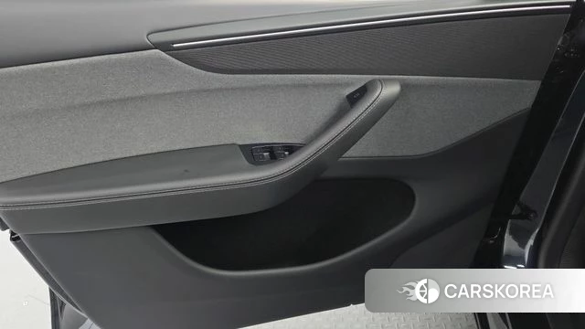 Tesla Model Y id 4353978 из Кореи 17