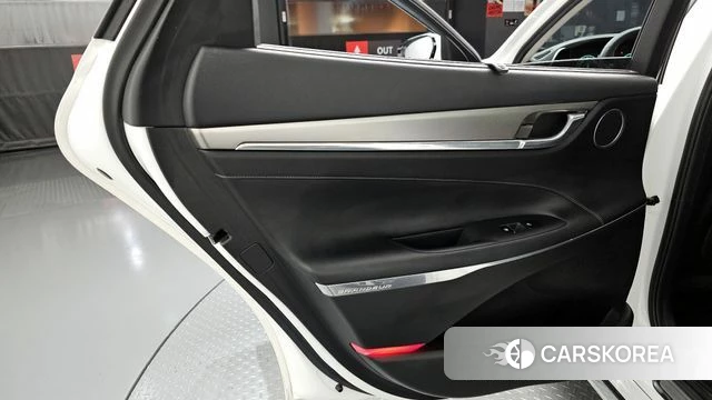 Hyundai The New Grandeur IG Hybrid id 4350779 из Кореи 17