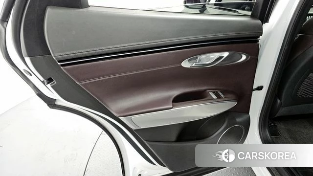 Genesis GV70 id 4427585 из Кореи 17