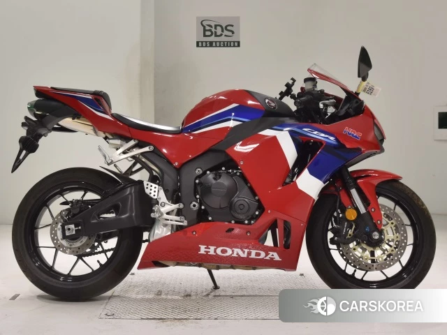 Проданный Honda CBR600RR 2021 из Японии, фото 2