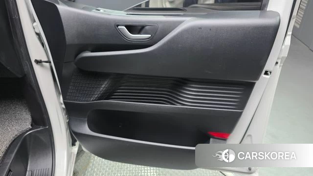 Hyundai Staria id 4222909 из Кореи 17