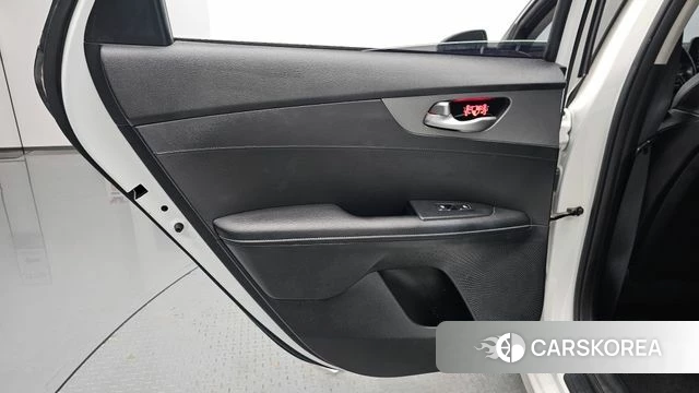 Kia Come New K3 id 4677950 из Кореи 17