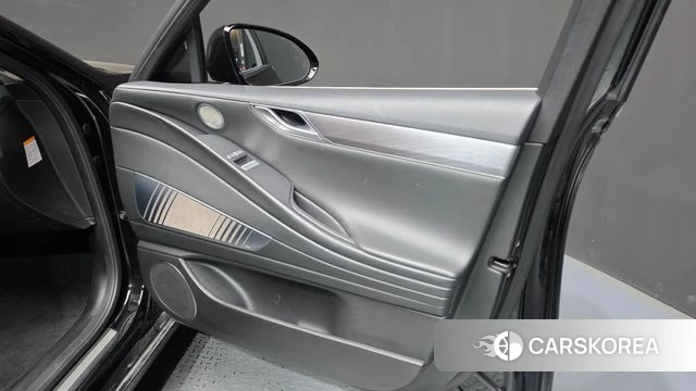 Genesis Electrified G80 (RG3) id 4470268 из Кореи 17