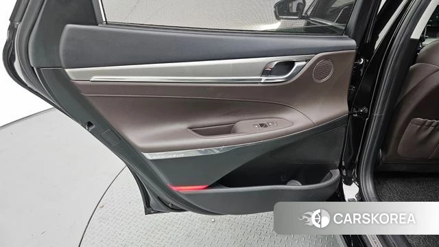 Hyundai The New Grandeur IG Hybrid id 4195982 из Кореи 17