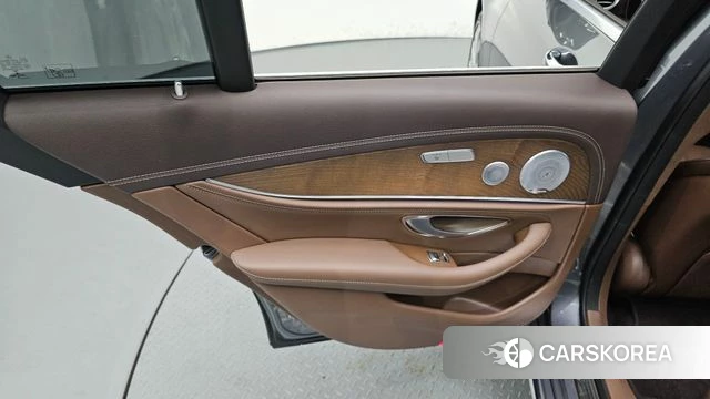 Mercedes-Benz E-Class W213 id 4520230 из Кореи 17