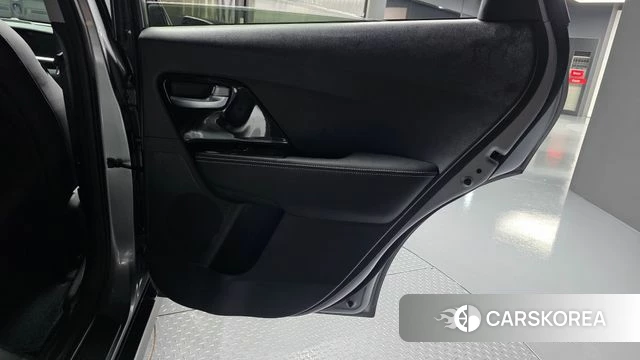 Kia Niro EV id 4793616 из Кореи 17