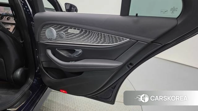 Mercedes-Benz E-Class W213 id 4881702 из Кореи 17