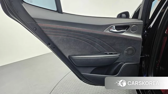 Kia Stinger Meister id 4922820 из Кореи 17