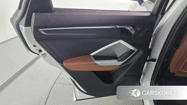 Audi Q3 (F3) id 4618576 из Кореи 17