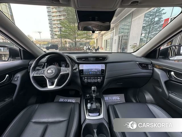 Nissan Qijun id 4262050 из Китая 17