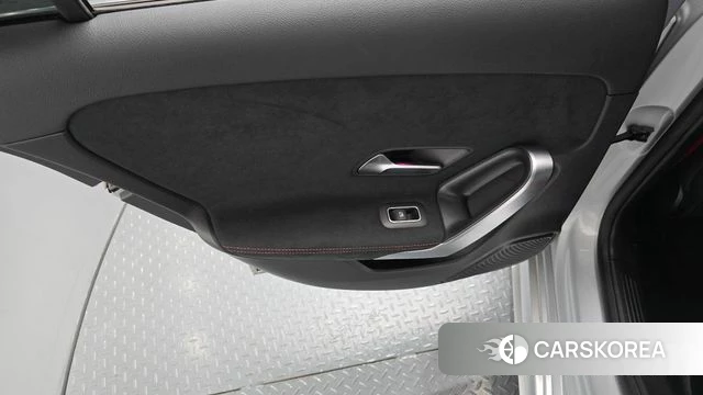 Mercedes-Benz A-Class W177 id 4646733 из Кореи 17