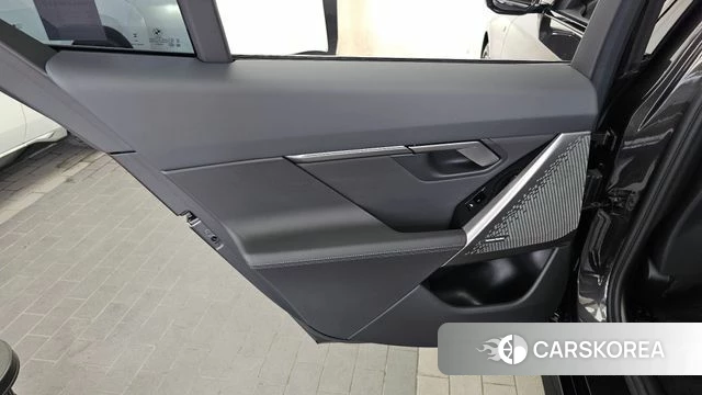 BMW 5 Series (G60) id 4539676 из Кореи 17