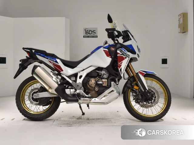 Проданный Honda CRF1100L AFRICA TWIN DCT 2023 из Японии