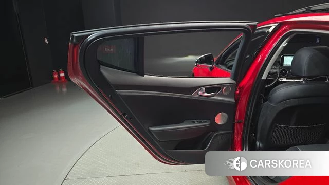 Kia Stinger id 4574630 из Кореи 17