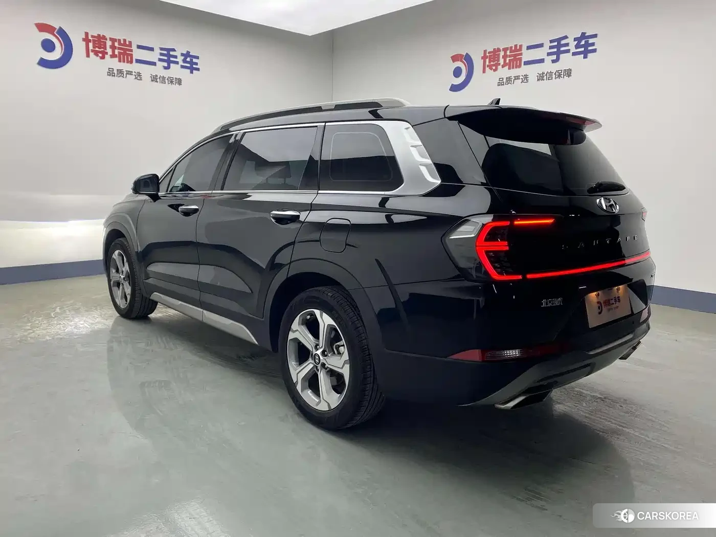 Hyundai Santa Fe id 4649391 из Китая 17