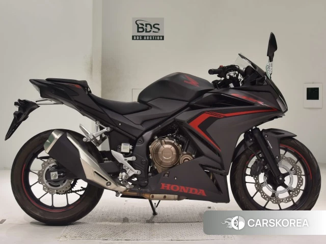 Проданный Honda CBR400R 2019 из Японии