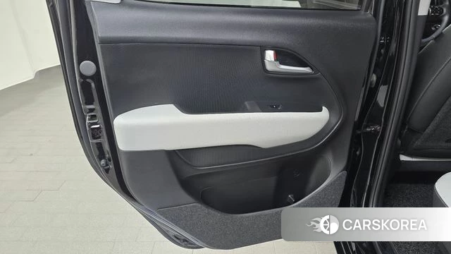 Kia The New Kia Ray id 4186095 из Кореи 17