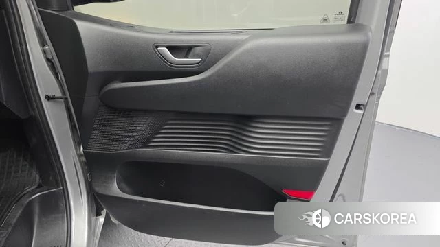 Hyundai Staria id 4591814 из Кореи 17