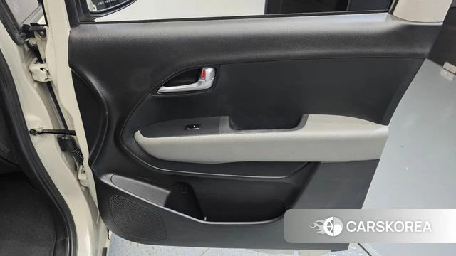 Kia The New Kia Ray id 4917297 из Кореи 17