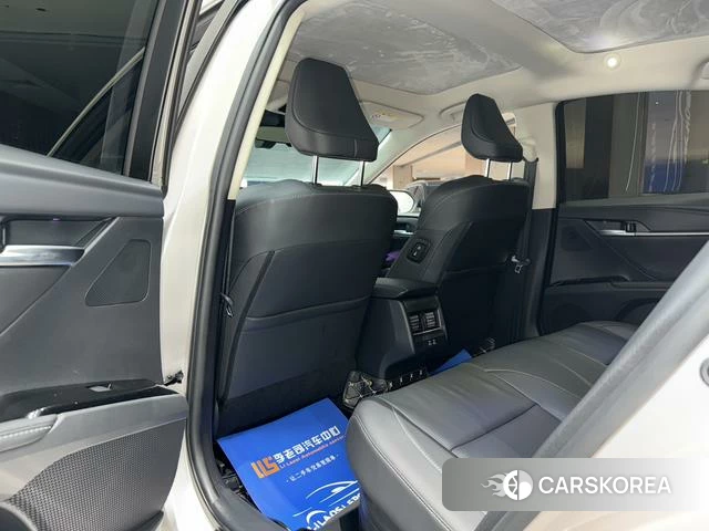 Toyota Camry id 4262239 из Китая 17