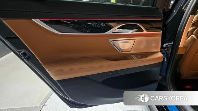 BMW 7 Series (G11) id 4282626 из Кореи 17