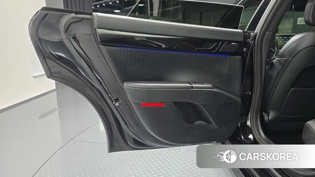 Hyundai Grandeur Hybrid (GN7) id 4904318 из Кореи 17