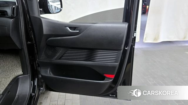 Hyundai Staria id 4282710 из Кореи 17