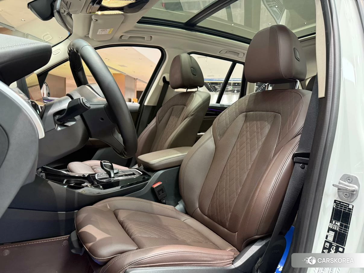 BMW X3 id 4498825 из Китая 17