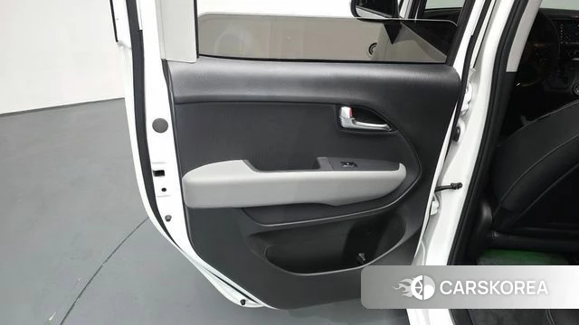 Kia The New Kia Ray id 4280573 из Кореи 17