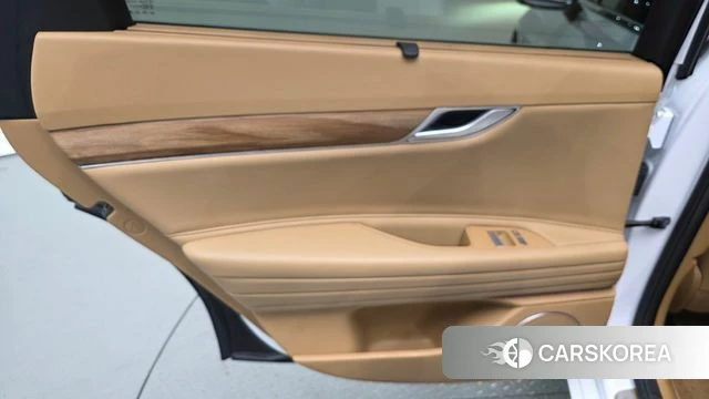 Genesis G80 (RG3) id 4488189 из Кореи 17